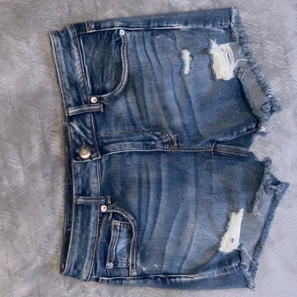 American Eagle Festival Midi Shorts